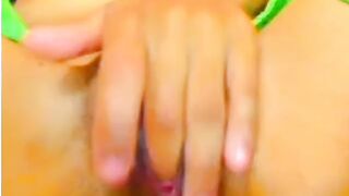 Latina Webcam Anal & Pussy Play