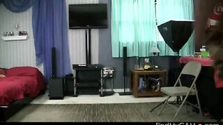 Big Ass PAWG Shakes and Spanks to the Beat