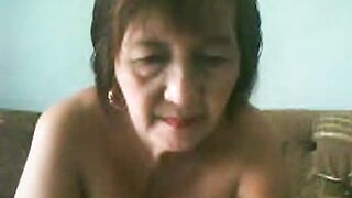 Old Asian Granny Shows Off on Cam