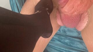 Mrs Mature Feet allowing her friend to cover her feet