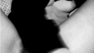 Hot Girl Fingering Her Pussy On Webcam