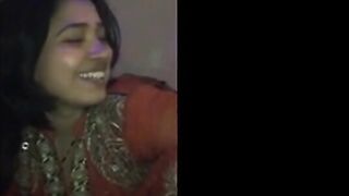 Urdu Poetry Slut from India or Pakistan