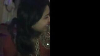 Urdu Poetry Slut from India or Pakistan