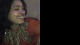 Urdu Poetry Slut from India or Pakistan