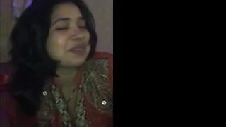Urdu Poetry Slut from India or Pakistan
