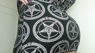 Big-Ass Tattooed Amateur's Solo Webcam Show