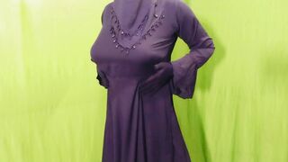 Indian beautiful hijabi muslim sexy bhabhi having sex with neighbor inside the room