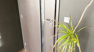 Roses for Her, Red Ass Rose from Her