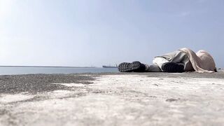 Asian Babe Repays Favor With No-Condom Creampie Sex