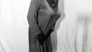 Indian beautiful hijabi muslim sexy bhabhi having sex with neighbor inside the room