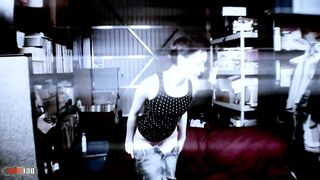 Petite Zoe Voss Takes on Shorty Mac's Massive Challenge