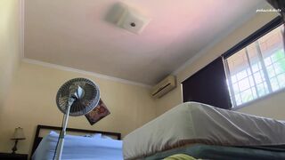 Giantess Catch You After Shower and Shows You Her Hairy Body