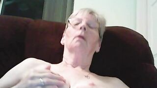 Granny's Webcam: Titillating Tit Play