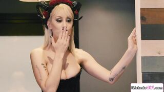 Room mates getting fucked by big tits lesbian milf