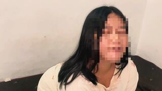 Solo woman who is very cute herself to crot