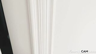 Gorgeous Blonde with Big Assets on Webcam