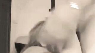 Svenska amatörbrunett blåser som en porrstjärna