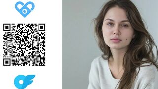 A very hot brunette plays with her pussy and brings it to a powerful squirt