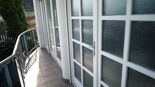 POV- Cum sucking anal slut Sara Bell takes it deep