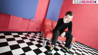 Granny moans as she gets fucked to a massive pussy cumshot