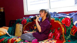 Spanish slut takes an epic cock