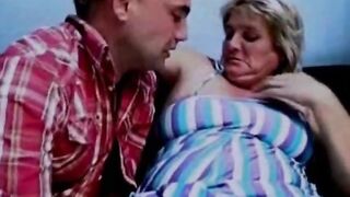 Sexy Amateur Mature Mom Caught on Tape!