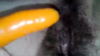 Tetona madura amateur se exhibe y se da por puta