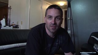 Shavelle Love sucks cock for rent