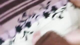 Brunette Amateur Girl Blowjob and Facial