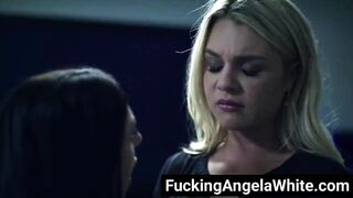 Nothing Better Than Angela White And Gabbie Carter’s Big Naturals