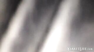 Gros Cul Blackette : Fessier rebondi en string