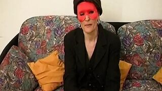 Gabriella is an Italian brunette milf who masturbates for