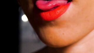 Sensual Amateur Blowjob with a Mouthful