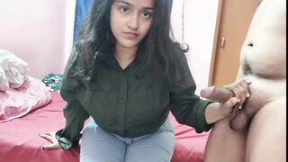 Horny Bengali Secretary Fucks her Boss in Delhi to get her Raise to maintain her Sexy Figure