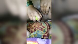 My pussy is very thirsty, someone will lick my pussy.