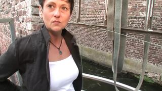 Curious housewife invites me to your home