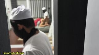 I saw a Muslim Couple Having a Sex on my Next room perfect and pretty collage Couple