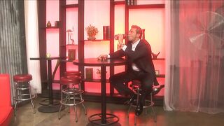 Slut screwed by a mature business man in a night club