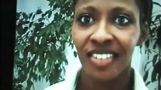 Sexy black couple love in the garden...pussy licking pussy fucking