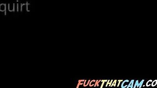 Ebony Webcam Model Squirts