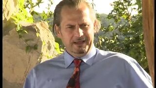 Hot vintage MILF gets her pussy slammed outdoors