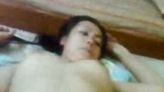 Haryani - Malay Amateur Close-Up Hardcore POV Video