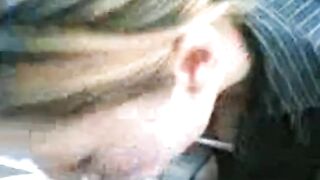 SG Malay Girl Gives Blowjob in the Staircase