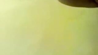 Amateur Asian Babe in Blowjob Video - Indonesian Scandal