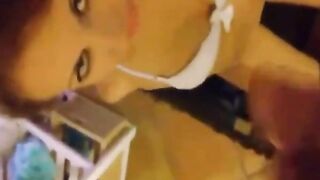 Mature française de Lyon adore le sexe et la bouche remplie de sperme