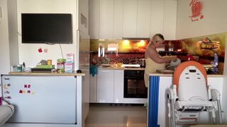 Kiradivine Nude Blog In The Kitchen Strip Tease Video Leaked