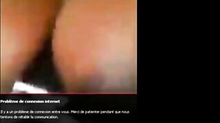 Ivoirienne sexy avec des gros seins à la webcam