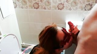 Redhead Babe Gets a Mouthful of Cum in the Toilet