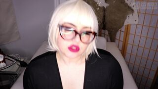 Dominatrix Bijoux - Deep Coughing