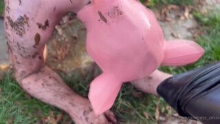 Mistress Zeida mistress_zeida-24-11-2022-2687902579-VIDEO Lucky pig licks the mud and